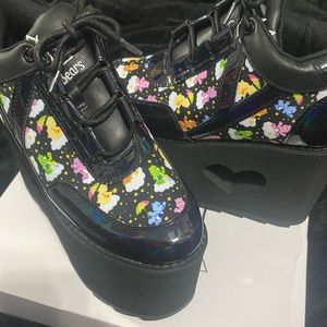 NIB YRU x Care Bears Qozmo Lo Care Bears Platform Sneakers